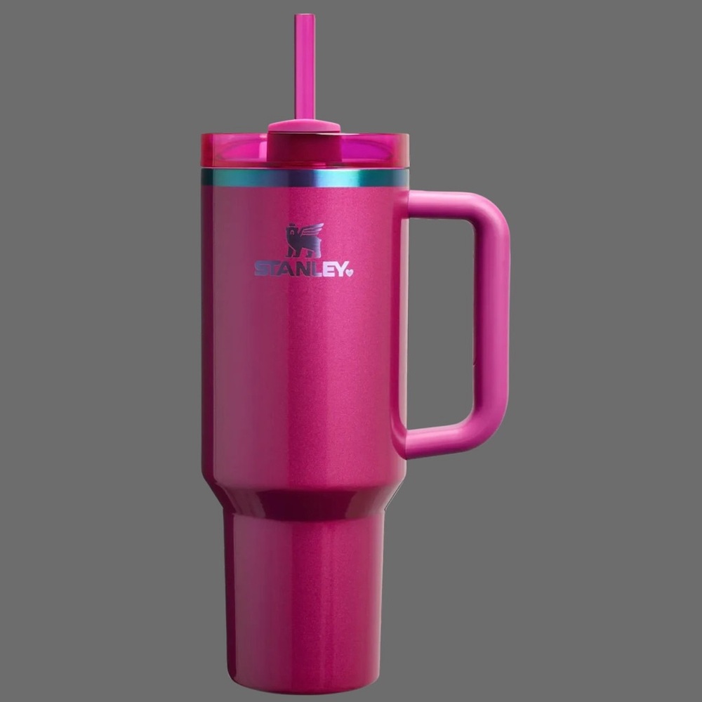 30oz. Stanley Valentine’s Berry Truffle Tumbler 🩷 BNIB